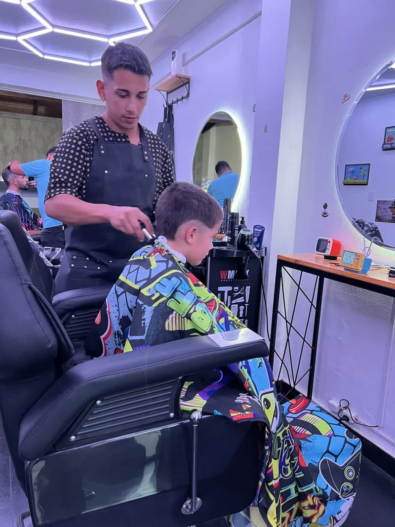 Trabajo realizado en Winter Barbershop · muestra 37